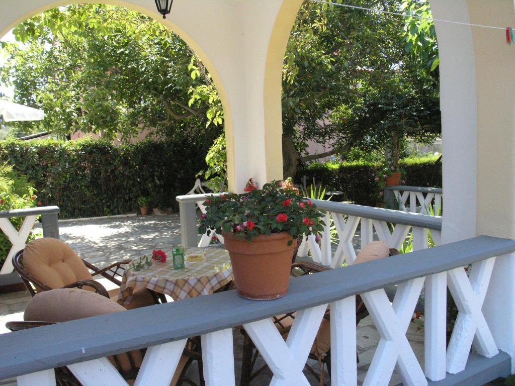 Alexandra Studios Stafylos Exterior foto